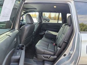 รถมือสองสภาพดี ราคาคุ้มค่า ปี 2023 ฮอนด้า พาสปอร์ต ทราล์สปอร์ต AWD - Product Image 4