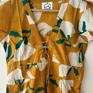Hermoso vestido estampado de bloque de algodón floral amarillo vestido para ropa informal vestido estampado de bloque de mano - Product Image 6