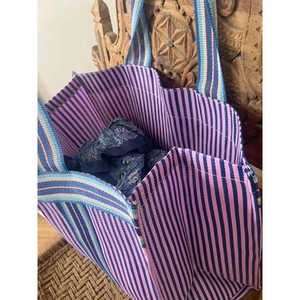 Bolso de Playa de Nailon Lila con Diseño Personalizado, Cierre Abierto, Decoración de Cadena, Forro de Lona y Poliéster para el Verano - Product Image 4