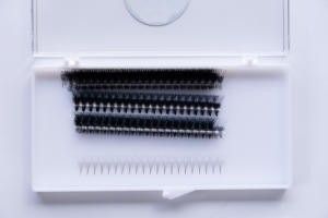 Impresionantes pestañas naturales negras 5D/1000 para maquillaje de ojos, luz suave, entrega rápida, Etiqueta Privada, extensiones de pestañas de aspecto seguro - Product Image 4