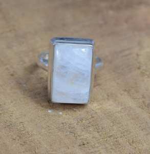 Bague en Pierre de Lune Arc-en-ciel en Argent Sterling 925, Bijou Fait Main en Pierre Précieuse pour Femme, Style Vintage, Tendance, Élégant, Cadeau Plaqué Rhodium - Product Image 1