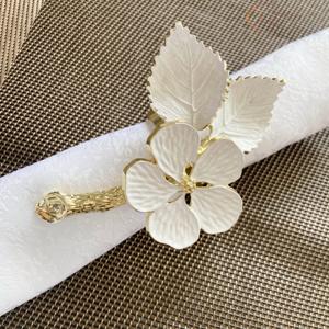 Anillos de Servilleta de Primera Calidad para Decoración de Mesa de Comedor con Acabado Duradero y Apariencia Elegante para Todas las Ocasiones - Product Image 3