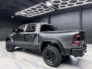 RAM 1500 TRX 2022 Usada, en Perfecto Estado, con Volante a la Derecha/Izquierda, Turbo Supercargado, 4x4 - Product Image 2