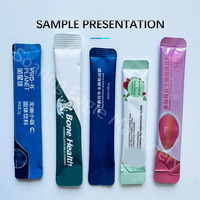 Machine d'emballage entièrement automatique verticale pour petits sachets de liquide oral en sachet