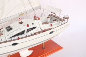 ELAN Bateau à voile en bois fait à la main pour la décoration intérieure Feng Shui du Vietnam Usine directe de haute qualité - Product Image 6