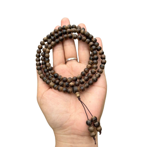 Pulsera de cuentas de madera de Oud de alta calidad de Vietnam, 108 cuentas de 6 mm, ideal para uso subacuático - Product Image 3