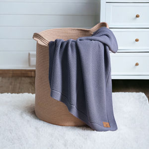 Manta de algodón 115*135 Cm Manta de punto Mejor precio Tv Manta de punto especial Cama ALINA Textiles para el hogar de alta calidad - Product Image 2