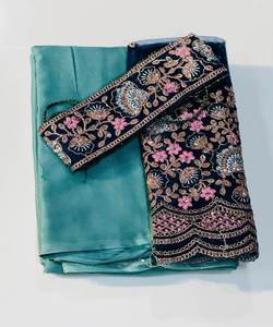 Traje de moda para ocasiones especiales Atractivo Georgette Linen Banarasi Kurta: Ropa étnica tradicional con un contemporáneo - Product Image 6