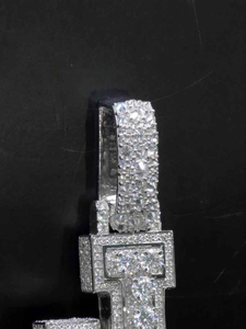 Pendentif personnalisé en moissanite de luxe, collier lettre en argent glacé, bijoux hip-hop tendance - Product Image 3