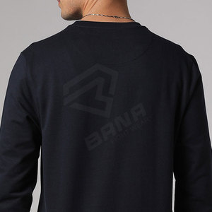 Camisetas de Cuello Redondo para Entrenamiento de Invierno, de Alta Calidad, en Poliéster/Algodón, Estilo Urbano para Hombre, Hechas en Pakistán - Product Image 5