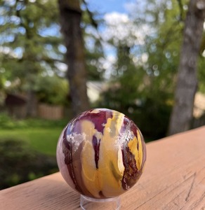 ลูกบอลคริสตัลทรงกลม mookaite Jasper สำหรับการทำสมาธิบำบัดทางจิตวิญญาณ - Product Image 3