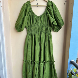 Vestido con estampado de bloque de mano verde Vestido con estampado de bloque Túnicas indias Vestido de mano Vestido largo de algodón indio Vestido con estampado indio - Product Image 1