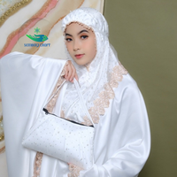 Style indonésien 100% velours de soie couleur blanc nacré Mukena motif solide tissage non tissé ensemble de prière musulman avec sac