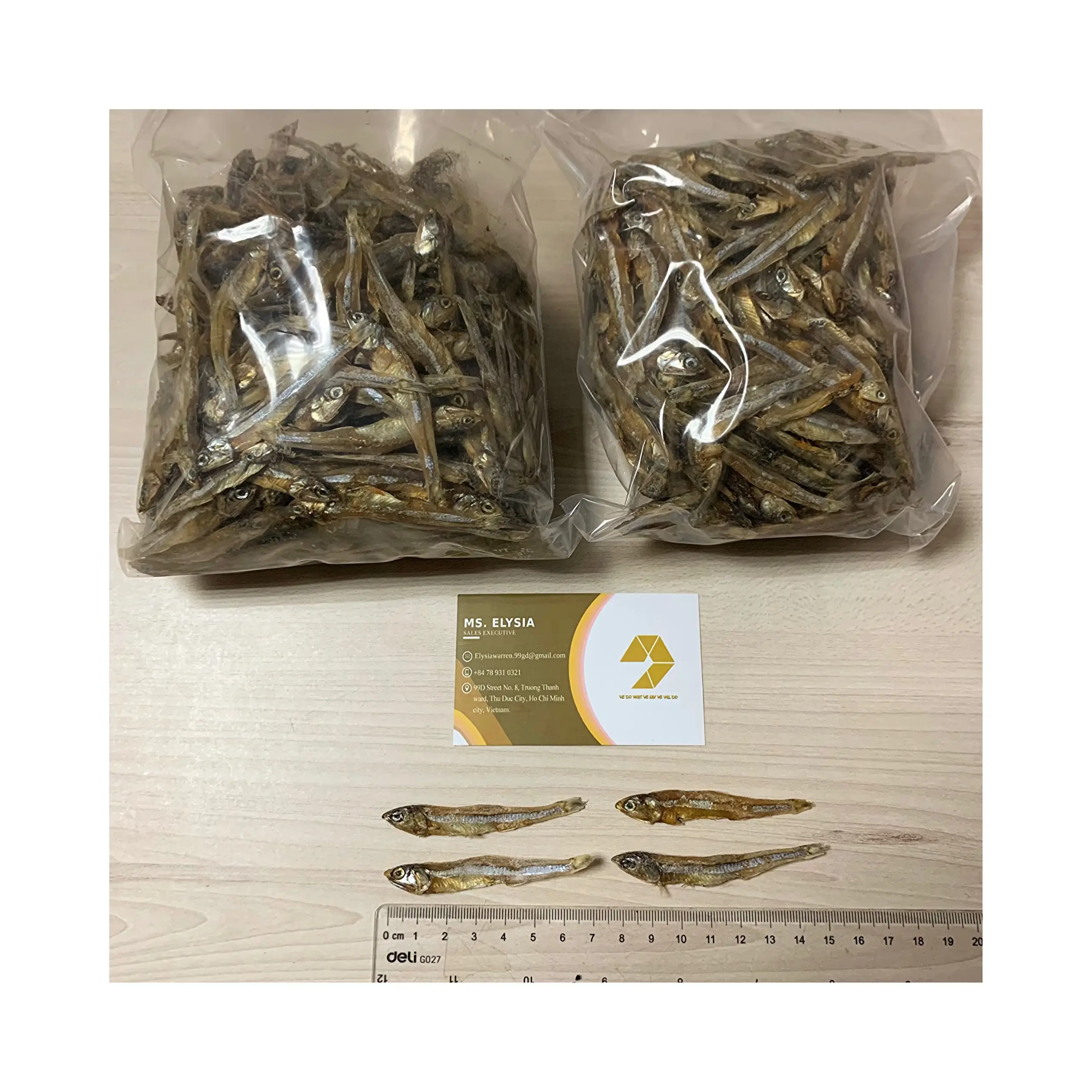 Qualità Premium naturale brillante argento acciuga essiccata frutti di mare secchi per la vendita Stock di pesce per il commercio all'ingrosso del fornitore 99 dati in oro