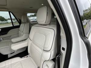 Seminuevo Clean 2023 Lin_coln Navigator L Black Label Twin Turbo Premium 4WD - Product Image 4