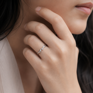 <b>Stainless</b> <b>Steel</b> Gold-Plated Vintage Eye Wave Solitaire <b>Ring</b> - Product Image 4