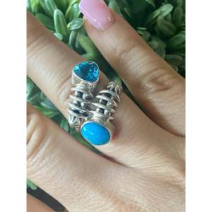 Bague Loretta Smith en argent sterling avec turquoise naturelle et perle, taille 8,5, sertie clos, bijoux fins - Product Image 2
