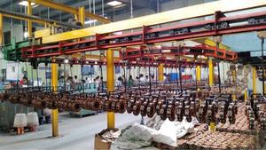 Planta de barnizado transportador de cuatro ruedas de alta calidad con proceso de tanque de inmersión El mejor precio del fabricante indio Nueva condición - Product Image 6