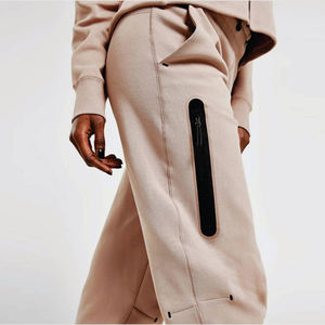 Conjunto deportivo de dos piezas para mujer, color beige arena, chaqueta con cremallera y pantalones jogger, ropa deportiva atlética para entrenamiento, atuendo informal. - Product Image 5