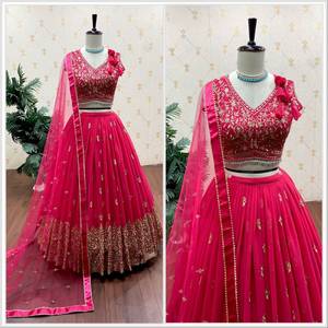 Precioso color rosa lehenga Choli con Dupatta, diseñador indio listo para usar ropa de fiesta Lehenga Choli Sequence Georgette Work - Product Image 3