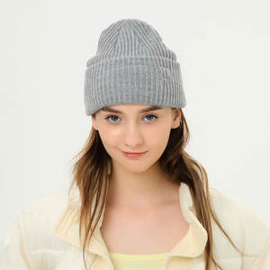 Bonnets en tricot d'hiver ASB GEAR personnalisés avec logo pour les collections streetwear, impression de logo personnalisée, service OEM, 100% acrylique - Product Image 2