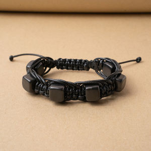Pulsera de macramé Shambhala de Shungita con 6 cuentas cúbicas pulidas de 0.39 pulgadas (10 mm) en un cordón de poliéster negro, ajustable. - Product Image 1