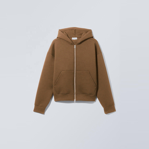 เสื้อฮู้ดดี้ผู้ชายพิมพ์ลายโลโก้ตามสั่ง ผ้าฟลีซเนื้อนุ่ม สวมใส่สบาย พร้อมเชือกผูกปรับได้ ทรงหลวมเหมาะสำหรับใส่ลำลองในชีวิตประจำวัน - Product Image 2