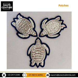 Le fournisseur indien propose des broches brodées à la main Bullion Kora 6x8 cms taille tortue Patch broches mode Genre bas prix - Product Image 3