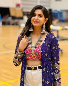 ชุดปาร์ตี้ใหม่ kinjal DAVE ปักเต็มรูปแบบงาน Koti กับเสื้อ - Product Image 2