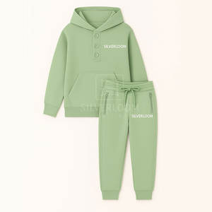 Conjunto de Jogger y sudaderas con capucha de algodón con logotipo personalizado | Chándal informal y para exteriores para hombres y mujeres | Proveedor de fábrica OEM - Product Image 1