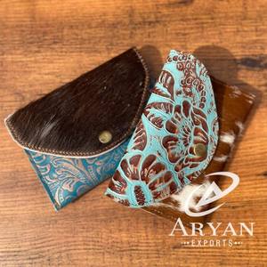 Nouvel arrivage de porte-monnaie en cuir de fourrure à imprimé floral en relief élégant portefeuilles porte-cartes rectangle de crédit porte-cartes mignon - Product Image 1