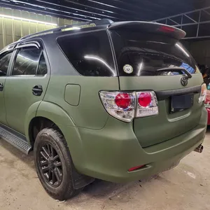 Nori green'de oldukça kullanılan Toyotaa Fortuner 7 Seater SUV, 1 yıl garanti ile birlikte gelir. 100% kaza ücretsiz 1 yıl Warra ile geliyor
