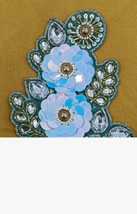 DIY Strass Perlé Sequin Dentelle Broderie Applique À La Main Brodé Patch Tissu avec 3D Fleur Conception pour Vêtements - Product Image 2