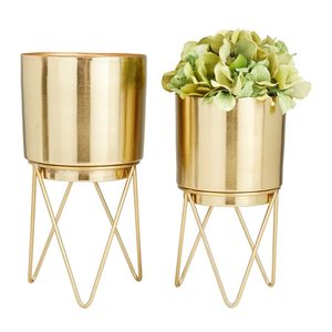 Juego de Dos Macetas con Diseño Martillado y Acabado Dorado, con Soportes de Diseño, Forma Redondeada, para Plantas y Viveros - Product Image 6