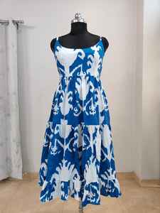 Robe en coton fleuri, légère et respirante, robe d'été élégante et confortable, robe en coton imprimé à la main pour femmes, robe ajustée - Product Image 2