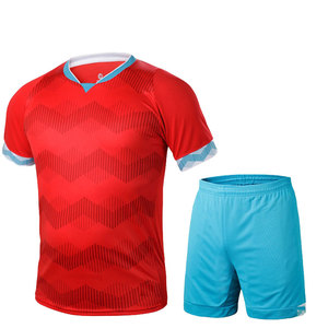 เสื้อฟุตบอลสำหรับผู้ชายเสื้อ100% ชุดฟอร์มฟุตบอลผ้าโพลีเอสเตอร์2025 - Product Image 6