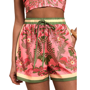 Color rosa con el mejor proveedor OEM Servicio Máquina lavable Bajo Moq Hecho en Pakistán Las mujeres usan pantalones cortos de playa POR INCREÍBLES INDUSTRIAS - Product Image 1