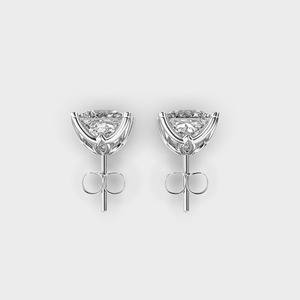 Boucles d'oreilles clous en argent sterling 925 massif rhodié avec diamant de laboratoire taille princesse certifié IGI, idéales pour cadeau de fête - Product Image 3