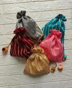 Lahriya กระเป๋า potli สำหรับงานแต่งงานของอินเดียเทศกาลปีใหม่เดือนรอมฎอนวันวาเลนไทน์ haldi mehendi Sangeet อุปกรณ์เสริมสำหรับวันฮาโลวีน - Product Image 1