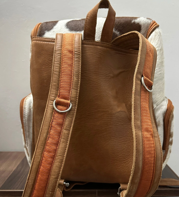 สีน้ำตาล