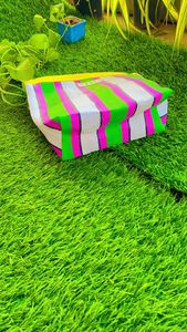 Bolsas DE ASEO cosméticas con cremallera reutilizables ecológicas recicladas de nailon, bolsa de mano de playa de viaje a rayas personalizada, etiqueta con logotipo - Product Image 6