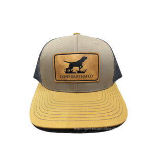 Vente en gros de casquette de sport personnalisée de haute qualité en cuir avec logo en coton casquette de camionneur en maille 6 panneaux chapeau de papa tendance - Product Image 1