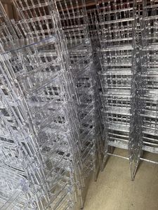 Chaise de salle à manger en acrylique transparent transparent de haute qualité pour hôtels mariages pour l'extérieur ferme utiliser des meubles de restaurant en bois - Product Image 4