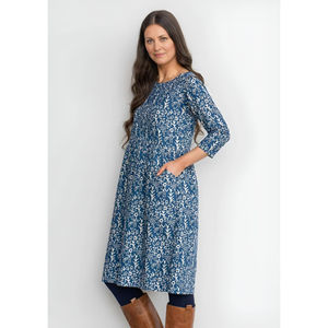 เดรสโบฮีเมียนผ้าฝ้าย 100% ของ Avery ลายดอกไม้สบายๆ สไตล์นิรันวา ความยาวระดับเข่า เรียบง่าย ทันสมัย เหมาะสำหรับฤดูร้อน ฤดูใบไม้ร่วง ฤดูใบไม้ผลิ ใส่ได้ทุกวัน - Product Image 3