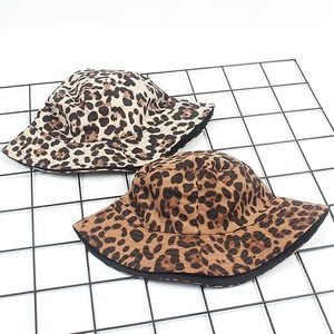 Sombrero de Pescador Reversible Personalizado para Adultos, con Estampado Animal, Diseño Pintado a Mano, para Actividades Casuales y Ciclismo - Product Image 5