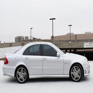 MERCEDES-BENZ E63 AMG SEDÁN 2007 USADO, VOLANTE A LA IZQUIERDA/DERECHA - Product Image 1