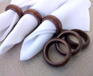 Décor de Table de ferme porte-serviettes en bois en forme de coeur porte-serviettes en rotin mangue Nautral anneaux de serviette en jute anneaux de tissu en vrac - Product Image 6