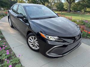 รถยนต์มือสอง Toyota Camry LE ปี 2023 ราคาถูก ขาย - Product Image 1
