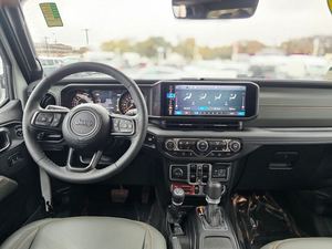 Jeep Gladiator Mojave Crew Cab 4WD 2025 - Product Image 4