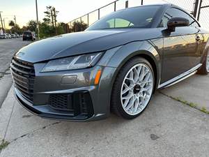 Audi TTS SUV 2020 d'occasion en excellent état, Turbo Diesel Quattro AWD, intérieur foncé avec sièges en cuir, conduite à gauche, faible kilométrage - Product Image 6